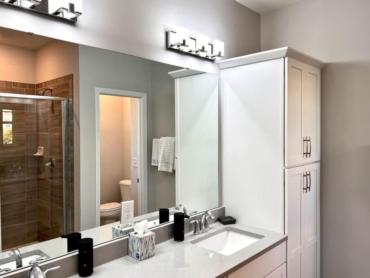 The Villas Buckingham 10 Mins To Rdu Airport Duke Downtown Durham Buitenkant foto