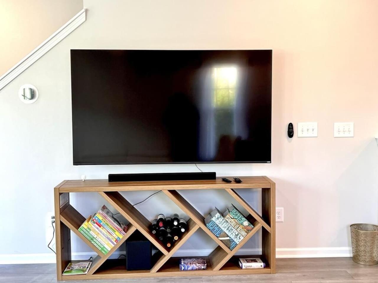 The Villas Buckingham 10 Mins To Rdu Airport Duke Downtown Durham Buitenkant foto
