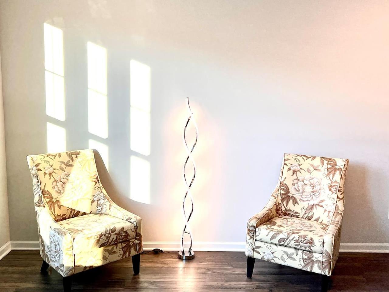 The Villas Buckingham 10 Mins To Rdu Airport Duke Downtown Durham Buitenkant foto
