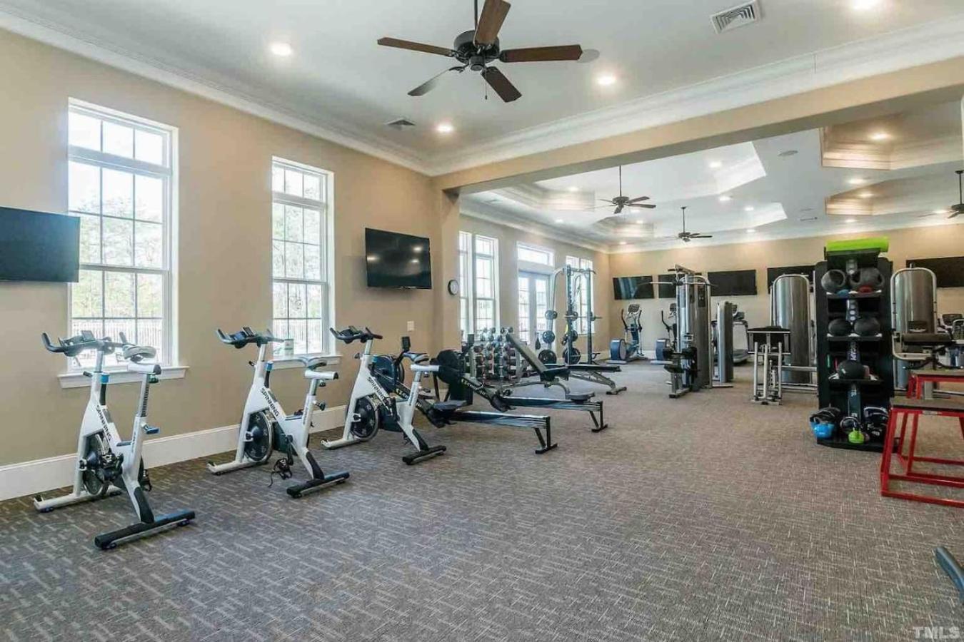 The Villas Buckingham 10 Mins To Rdu Airport Duke Downtown Durham Buitenkant foto