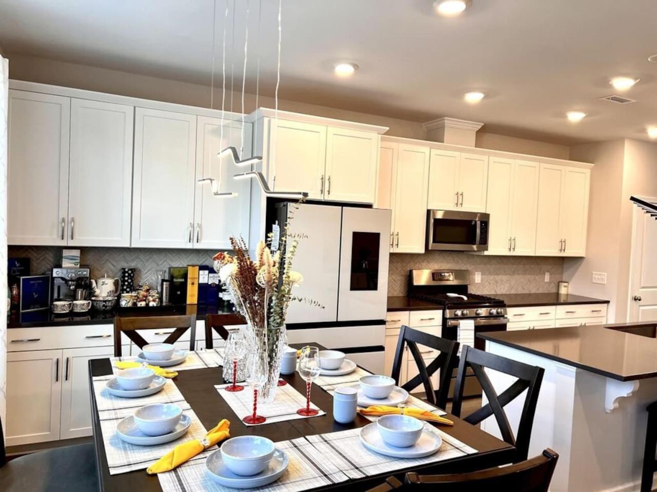 The Villas Buckingham 10 Mins To Rdu Airport Duke Downtown Durham Buitenkant foto